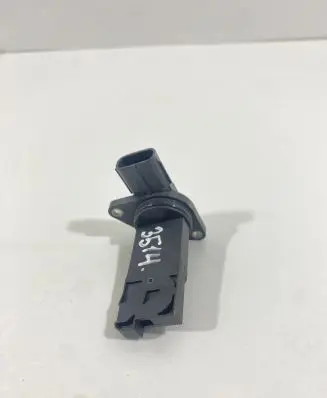 Mazda CX-5 Mass air flow meter E5T62271