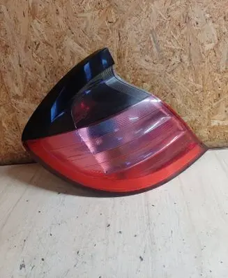 Mercedes-Benz C W203 Rear/tail lights A2038200564