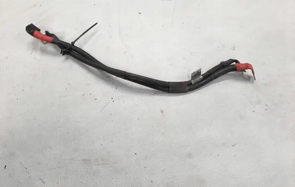 Bentley Flying Spur Positive cable (battery) 79688