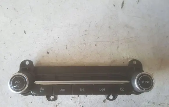 Ford Fiesta Tailgate/trunk/boot open switch 