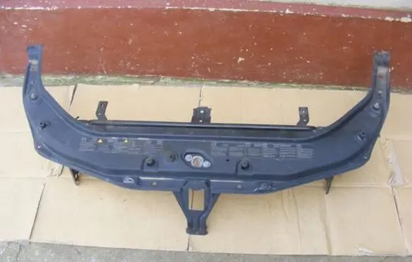 Renault Vel Satis Top upper radiator support slam panel