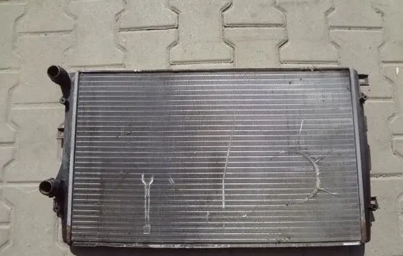 Seat Leon (1P) Coolant radiator