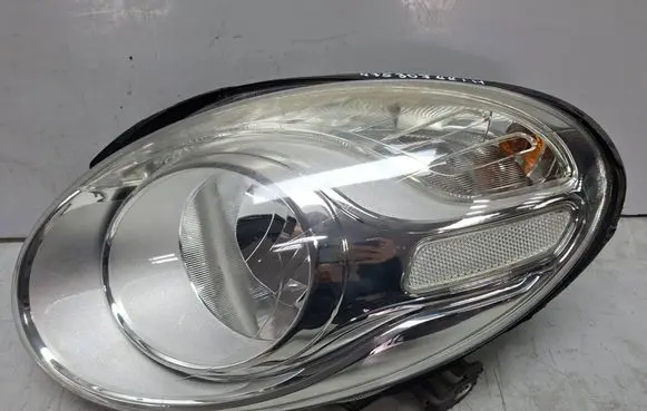 Fiat 500L Headlight/headlamp S27610063 47530748