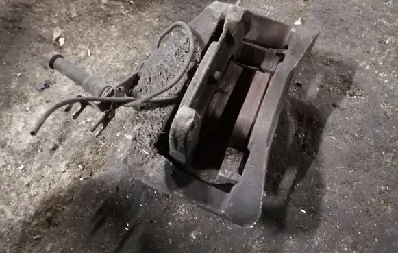 Audi A4 S4 B7 8E 8H Front brake caliper