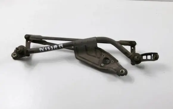 Nissan Almera Tino Front wiper linkage 