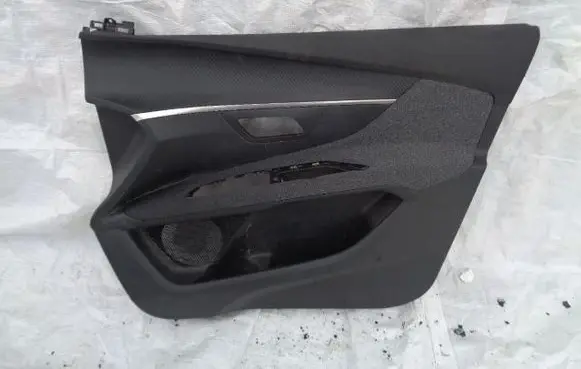 Peugeot 3008 II Front door card panel trim 