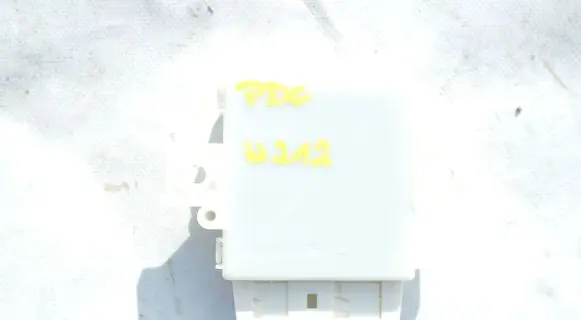 Mercedes-Benz E W212 Parking PDC control unit/module A2129009505 A2129027902 A2129000