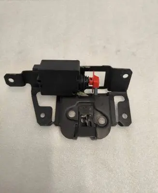 BMW X3 E83 Tailgate/trunk/boot lock/catch/latch 7201561