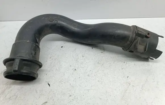 Ford Fiesta Air intake hose/pipe 9646617980 52472