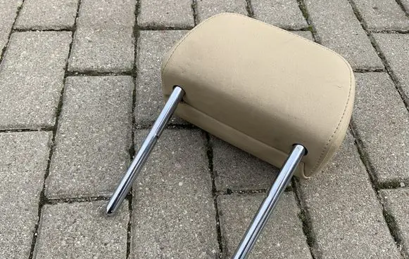 Audi A6 S6 C7 4G Rear seat headrest 