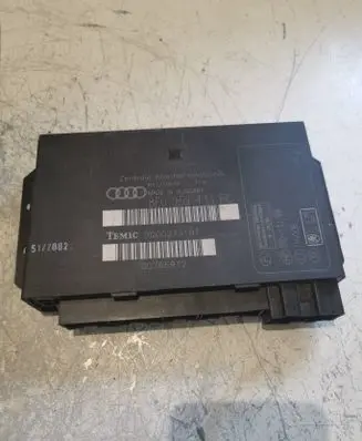 Audi A4 S4 B6 8E 8H Comfort/convenience module 8E0959433BC 00002731B1 00765912