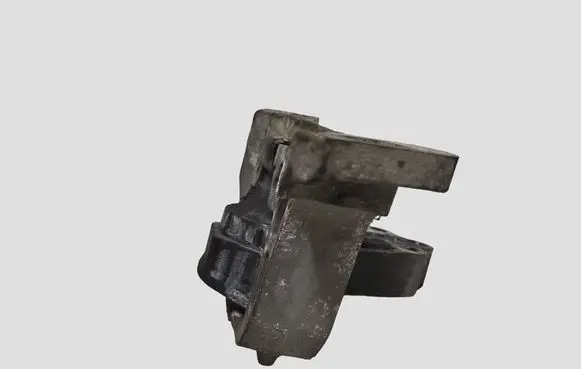 Ford Focus Engine mount bracket