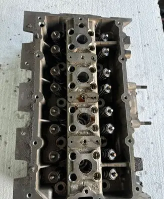 Volkswagen Tiguan Engine head 04E103404AS