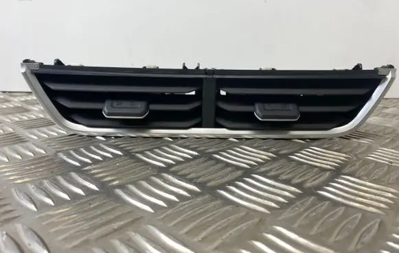 Volkswagen T-Roc Dash center air vent grill 2GA819728K