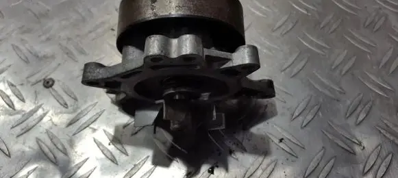 Toyota Corolla E120 E130 Water pump
