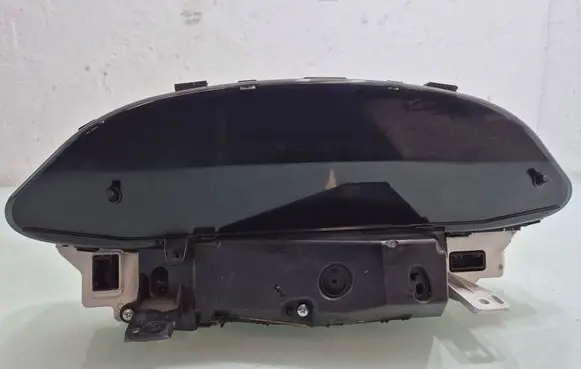 Speedometer (instrument cluster)