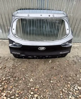 Hyundai Tucson TL Tailgate/trunk/boot lid