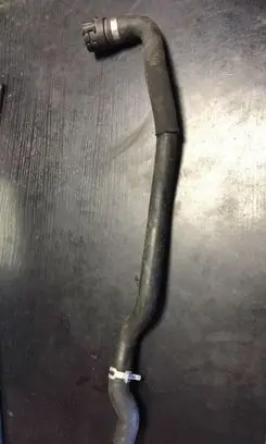 BMW 5 E60 E61 Engine coolant pipe/hose 6985736