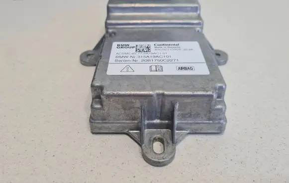 BMW 7 G11 G12 Airbag control unit/module A3C02710303 315A19AC101 20B1750C2271