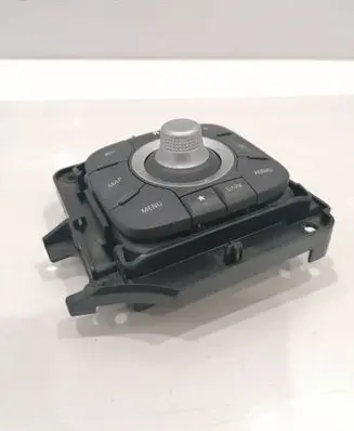 Renault Megane III Head unit multimedia control 253B05176R 20141222