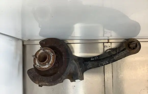 Ford C-MAX II Rear wheel hub spindle/knuckle