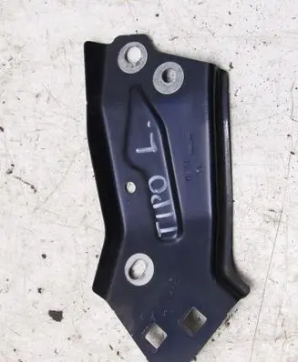 Fiat Tipo Fender mounting bracket