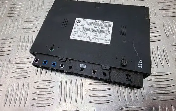 BMW 3 E92 E93 Seat control module 9134668 61359134668