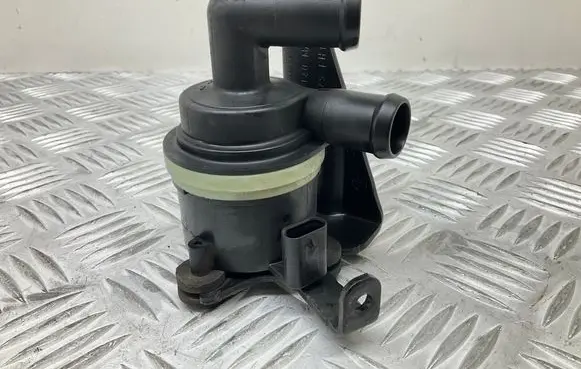 Audi A4 S4 B8 8K Electric auxiliary coolant/water pump 5N0965561A