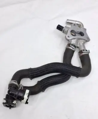 Toyota C-HR I Intercooler pipe mounting bracket 190920