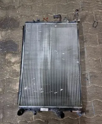 Skoda Yeti (5L) Coolant radiator 1K0121251CL M144771F RM2041