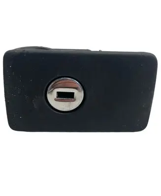 Volkswagen PASSAT B6 Glove box lock 3C1857147