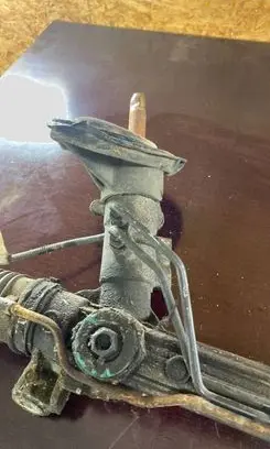 Ford Focus Steering rack 5M513200EF