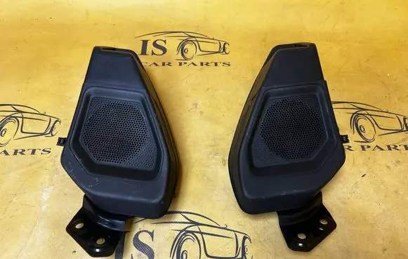 Ford Bronco Audio system kit M2DT19B135AD M2DT19B140AD