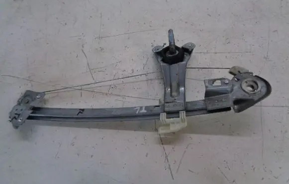 Peugeot 206 CC Rear door manual window regulator 9623109780
