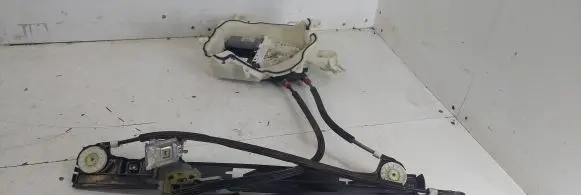 Seat Toledo III (5P) Front door window regulator with motor 1K0959793D