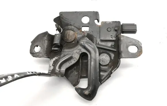 Toyota Verso-S Engine bonnet/hood lock/catch