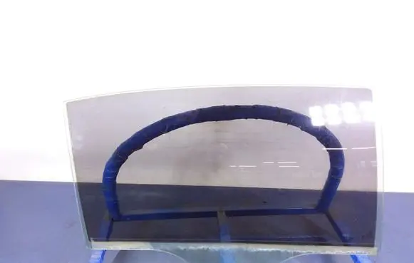 BMW 7 F01 F02 F03 F04 Rear door window glass 