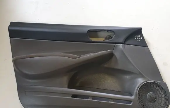 Honda Civic Front door card panel trim 83550