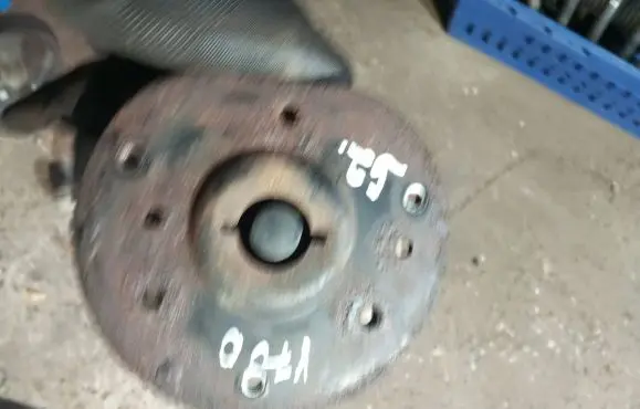 Front shock absorber with coil spring