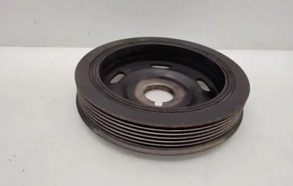 Peugeot 308 Crankshaft pulley 126011E E110124A
