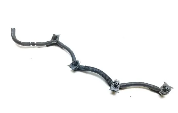 Audi A4 S4 B9 8W Fuel return line/hose 