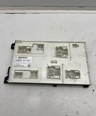 Mercedes-Benz A W176 Comfort/convenience module A2469008510 A2469027001 A1179012300