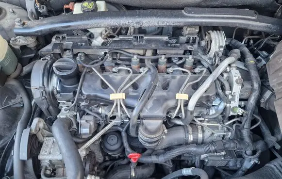 Volvo XC90 Engine D5244T