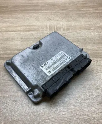Opel Zafira A Engine control unit/module ECU 24417169 0281010268