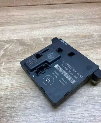 Mercedes-Benz E W211 Door control unit/module 2118201626 356806