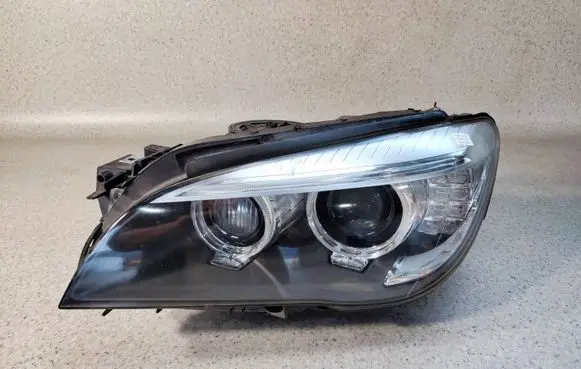 BMW 7 F01 F02 F03 F04 Headlight/headlamp 7379673-01