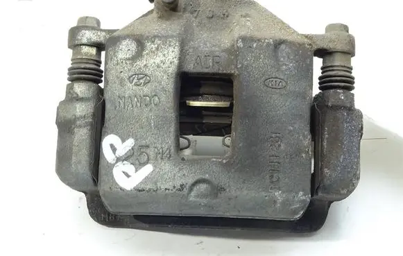 Front brake caliper