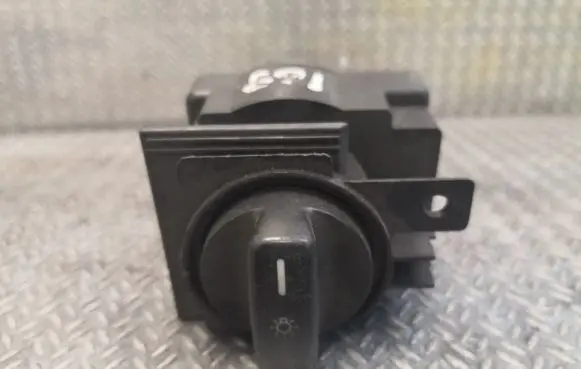 Mercedes-Benz A W169 Light switch 1695451504
