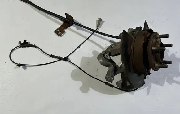 Dodge Charger Stub axle 68079761aa