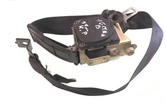 Opel Vectra B Front seatbelt 90585863